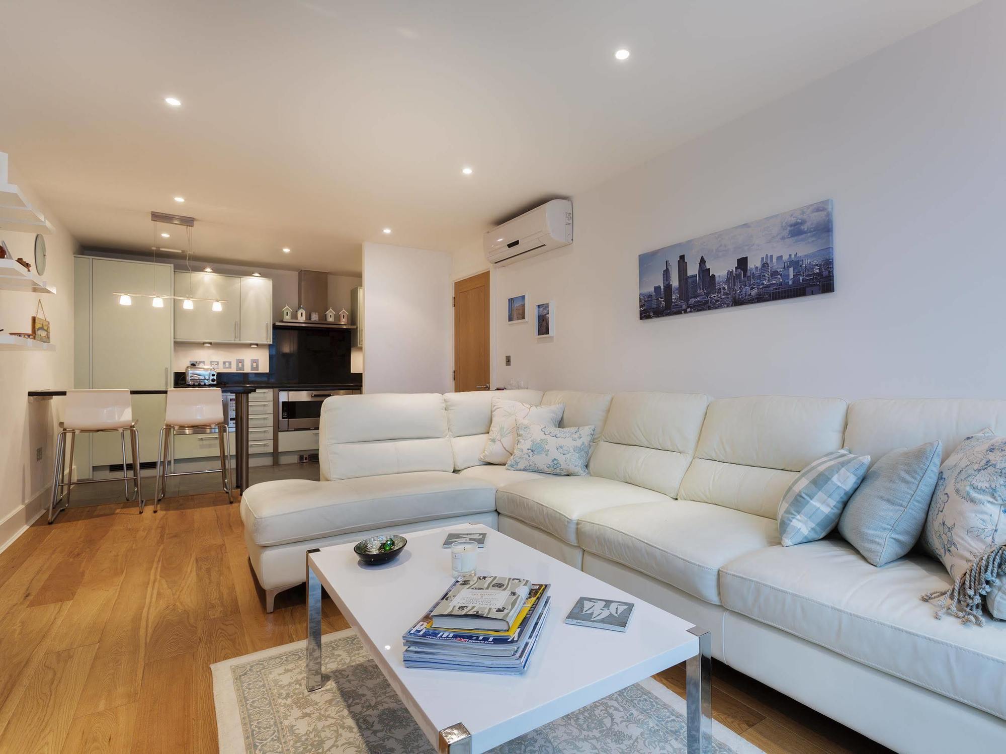 Apartament Veeve - Modernist Wharf Londyn Zewnętrze zdjęcie